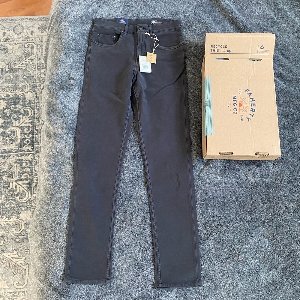NWT Faherty Stretch Terry 5-Pocket Pant - Deepest Navy - 32" / 30